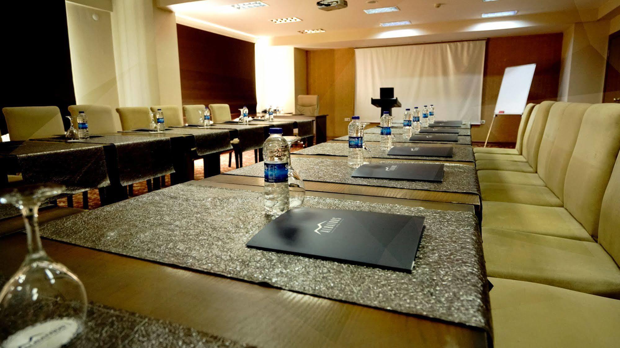 אסקיסהיר Es Albatros Hotel מראה חיצוני תמונה